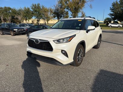 Used 2020 Toyota Highlander XLE