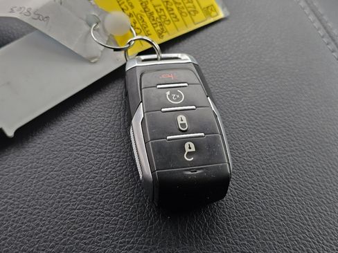 Used 2020 RAM 1500 Big Horn image 28