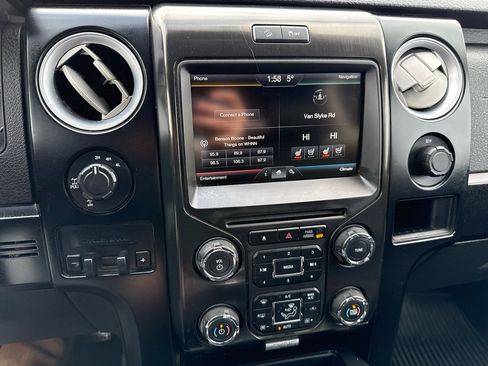 Used 2014 Ford F150 FX4 w/ Equipment Group 402A Luxury image 16