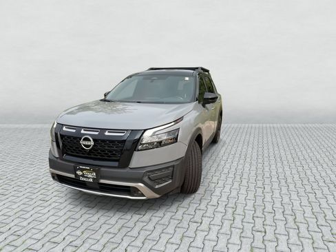 Certified 2023 Nissan Pathfinder Rock Creek AWD/4WD image 3