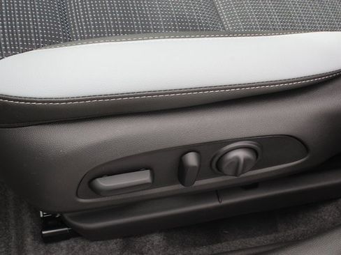 New 2025 Buick Envista Preferred w/ Convenience I Package image 17