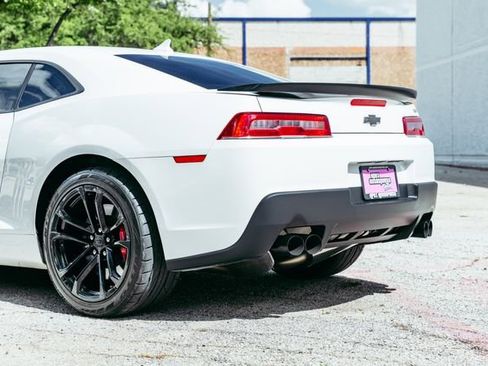 Used 2015 Chevrolet Camaro SS w/ SS Performance Package image 44