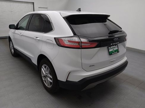 Used 2024 Ford Edge SEL image 5