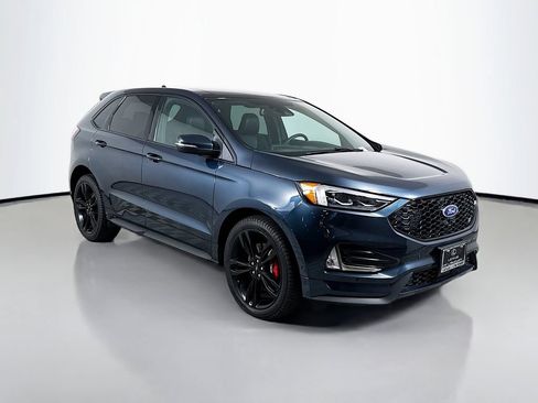 Used 2022 Ford Edge ST w/ Equipment Group 401A AWD/4WD image 3