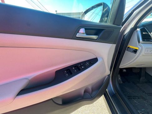 Used 2016 Hyundai Tucson Sport image 10