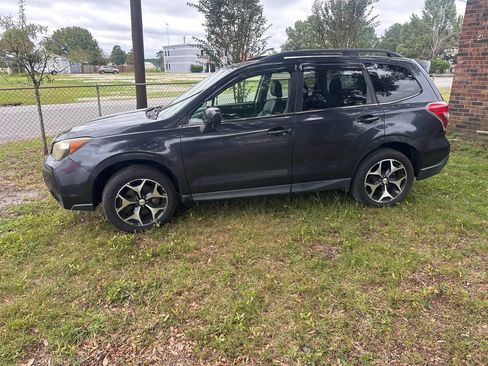 Used 2014 Subaru Forester 2.0XT Premium image 4