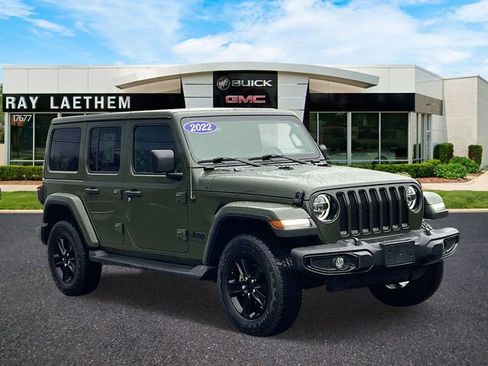 Used 2022 Jeep Wrangler Unlimited Sahara image 7