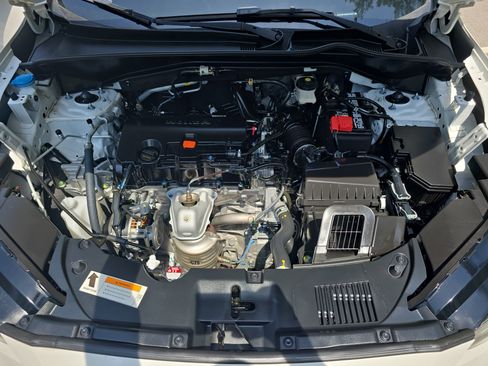 Used 2024 Honda HR-V LX image 31