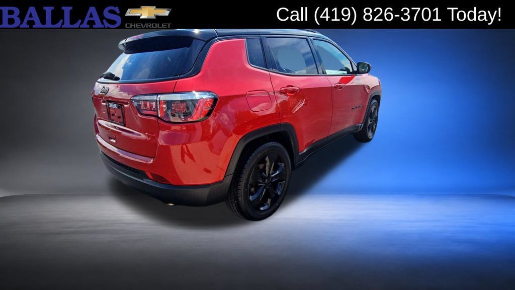 Used 2019 Jeep Compass Latitude FWD image 8