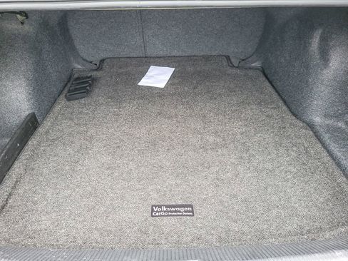 Used 2017 Volkswagen Passat 1.8T SE image 16