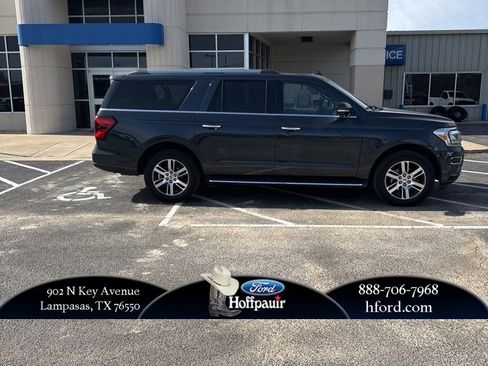 Used 2022 Ford Expedition Max Limited image 1