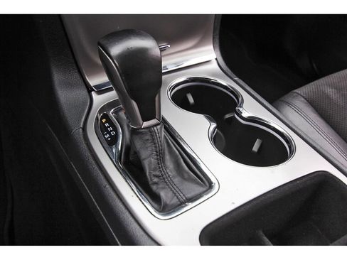 Used 2020 Jeep Grand Cherokee Altitude RWD image 29
