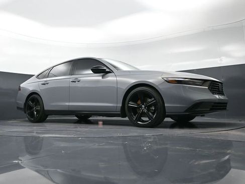 Used 2023 Honda Accord Sport image 42
