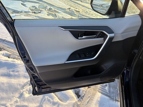 Used 2024 Toyota RAV4 Limited image 3