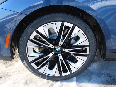 New 2026 BMW 530i xDrive AWD/4WD image 35