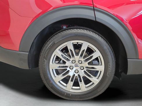 New 2026 Ford Explorer Platinum RWD image 61