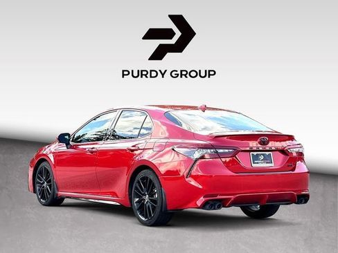 Used 2022 Toyota Camry XSE FWD image 6