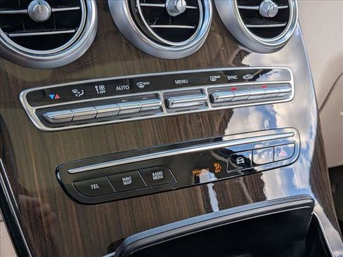 Certified 2022 Mercedes-Benz GLC 300 image 14