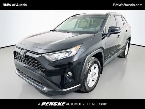 Used 2019 Toyota RAV4 XLE image 1