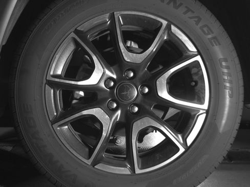 Used 2025 Jeep Compass Trailhawk image 14