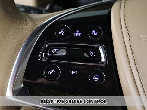 Used 2019 Cadillac Escalade Platinum AWD/4WD image 9