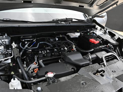 Used 2025 Honda CR-V LX image 15