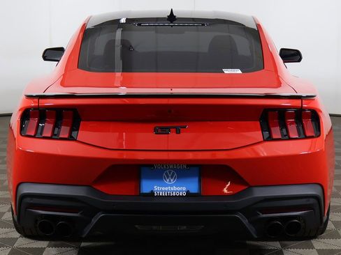 Used 2024 Ford Mustang GT Premium image 13