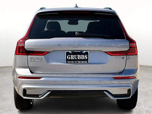 New 2026 Volvo XC60 B5 Plus w/ Climate Package image 6