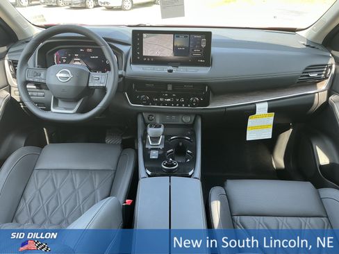 New 2026 Nissan Rogue Platinum w/ Platinum Premium Package image 5