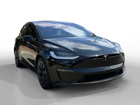 Used 2023 Tesla Model X AWD/4WD image 7