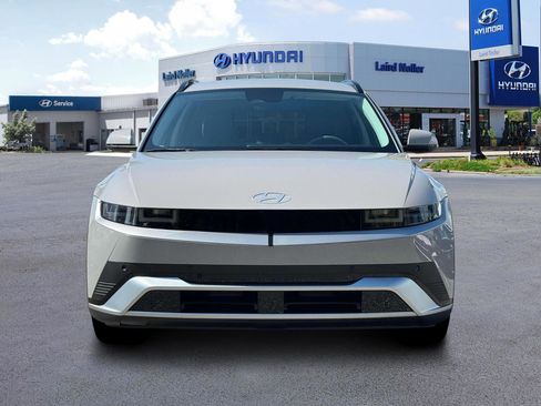 New 2025 Hyundai Ioniq 5 SEL image 12