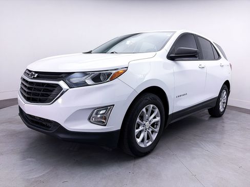 Used 2021 Chevrolet Equinox LS w/ LS Convenience Package FWD image 10