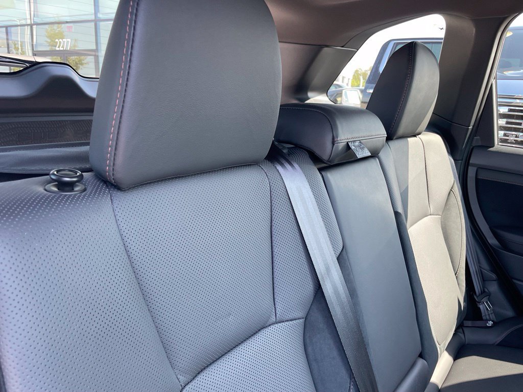 Used 2025 Subaru Forester Touring AWD/4WD image 29