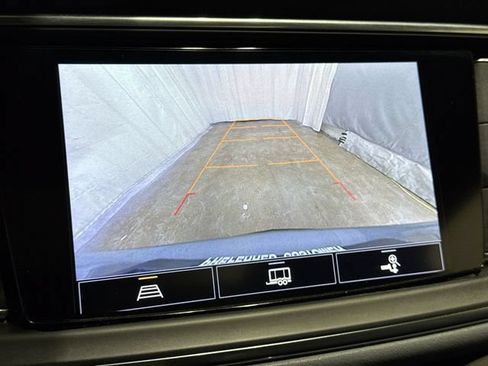 Certified 2024 Buick Enclave Essence w/ Experience Buick Package FWD image 20
