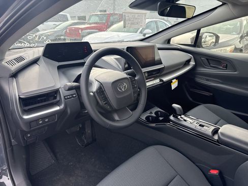 New 2026 Toyota Prius LE image 10