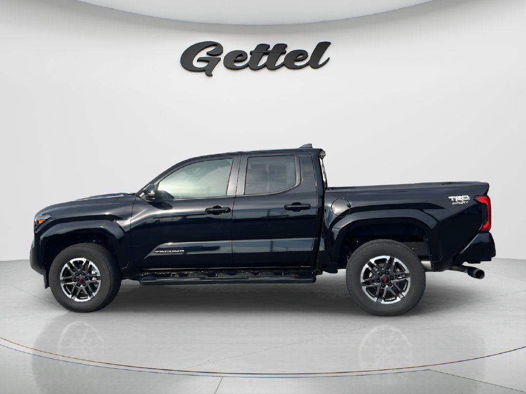 Used 2024 Toyota Tacoma TRD Sport w/ TRD Sport Upgrade Package RWD image 8