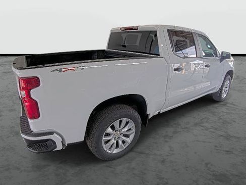 New 2026 Chevrolet Silverado 1500 Custom AWD/4WD image 14