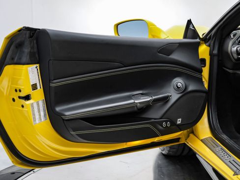 Used 2019 Ferrari 488 GTB RWD image 93