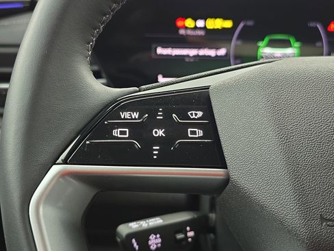 Used 2025 Audi Q5 Premium Plus w/ Premium Plus image 17