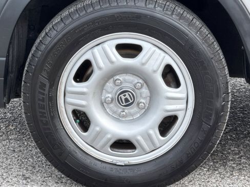 Used 2006 Honda CR-V LX image 12