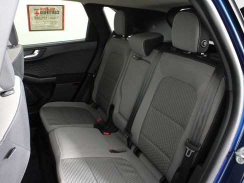 Used 2020 Ford Escape SE image 20