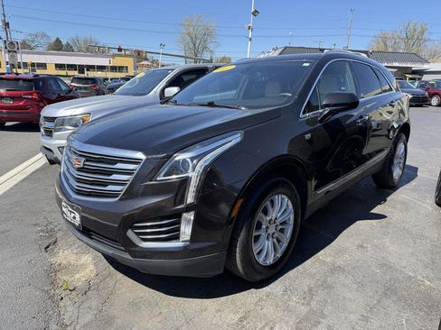 Used 2017 Cadillac XT5 image 1