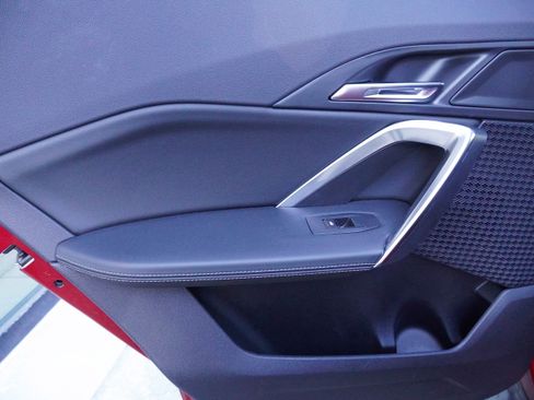 Certified 2025 BMW X2 xDrive28i image 30