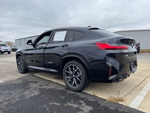 Used 2025 BMW X4 xDrive30i w/ Premium Package image 3