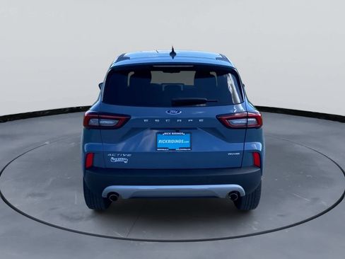 Used 2024 Ford Escape Active w/ Tech Pack #1 AWD/4WD image 8