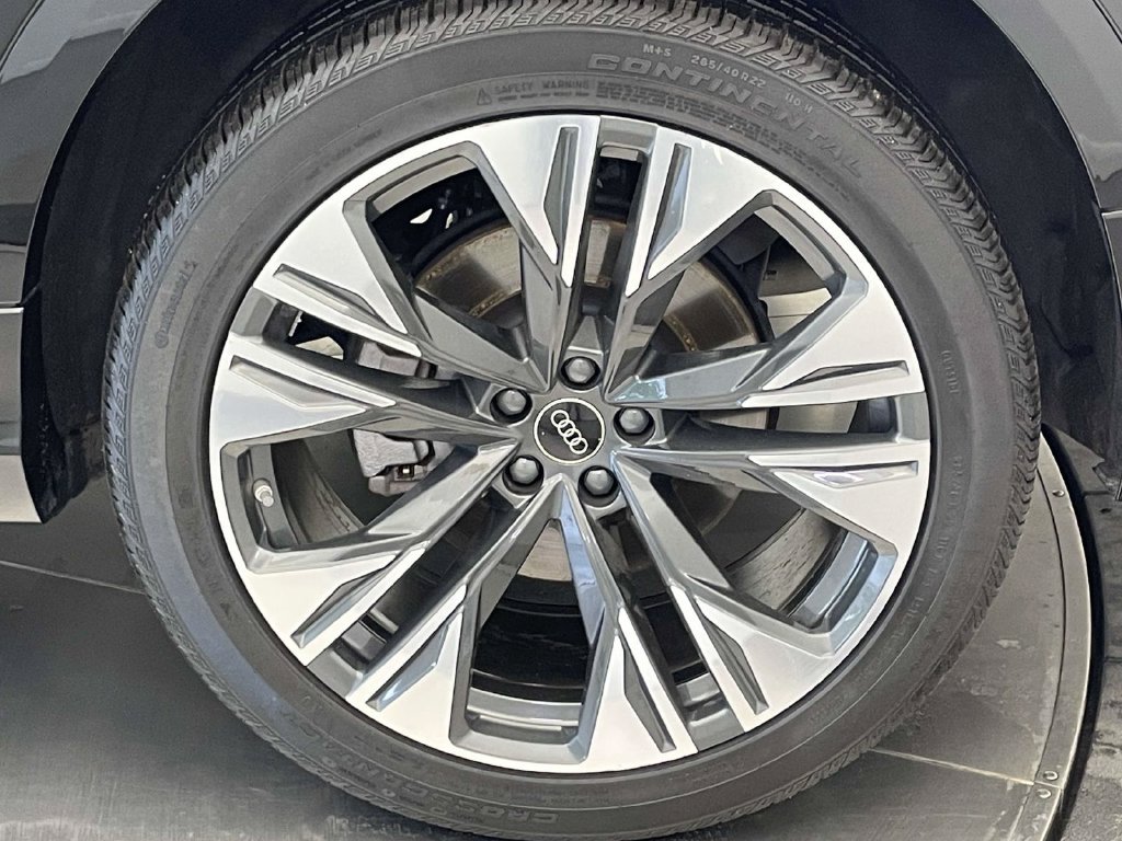 Certified 2025 Audi Q8 Premium w/ Black Optic Package AWD/4WD image 12