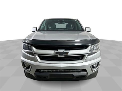 Used 2019 Chevrolet Colorado W/T w/ Custom Special Edition image 3