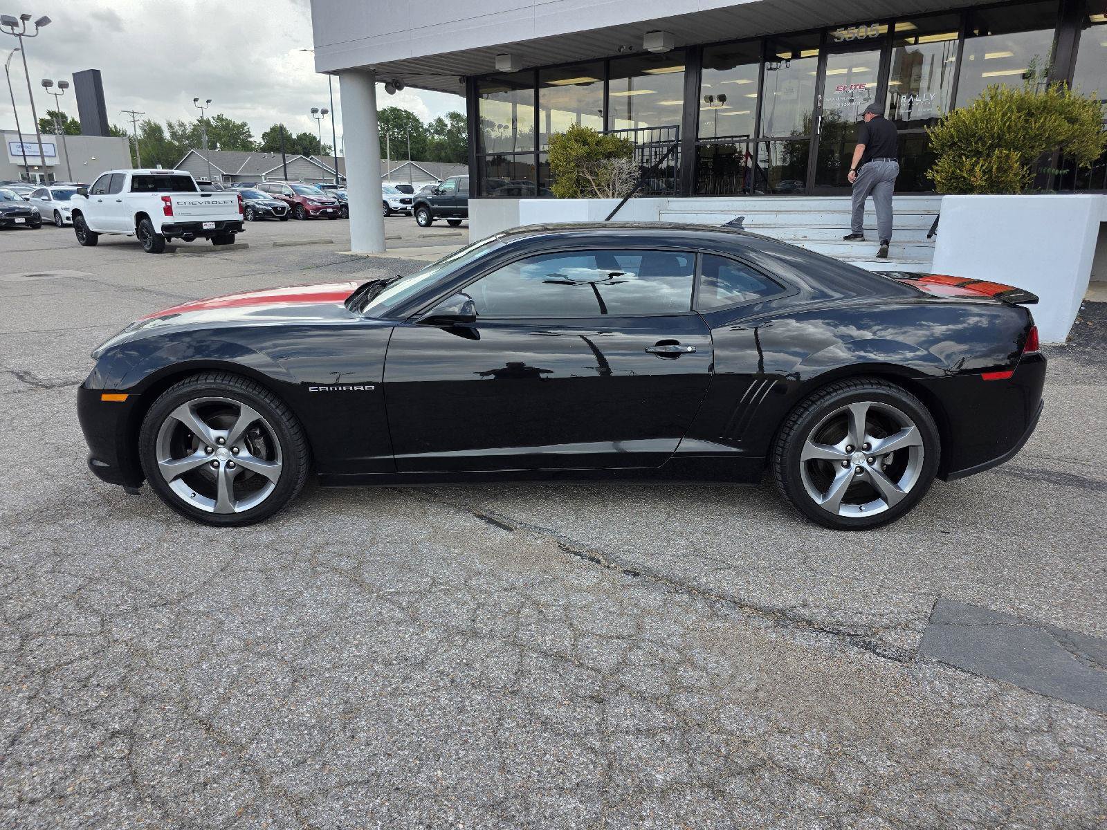 Used 2014 Chevrolet Camaro LT w/ RS Package RWD image 8