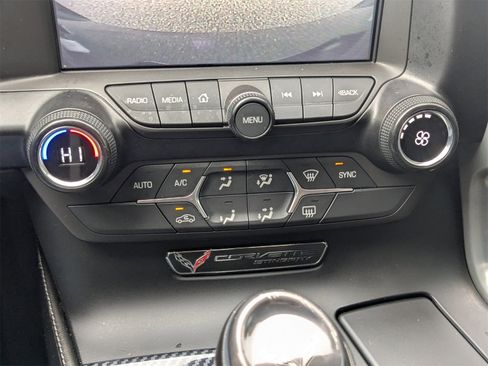 Used 2016 Chevrolet Corvette Stingray Coupe w/ Carbon Flash Badge Package image 19