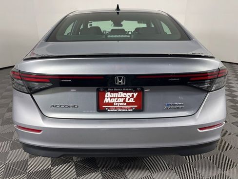 Used 2024 Honda Accord Sport image 23